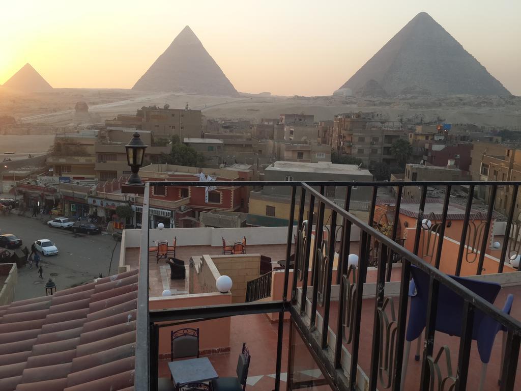 Pyramids Plateau Inn Giza Exterior photo