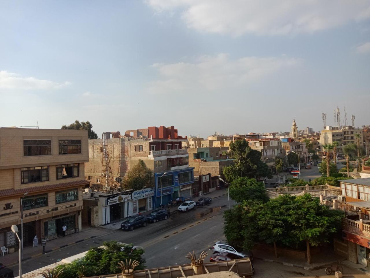 Pyramids Plateau Inn Giza Exterior photo